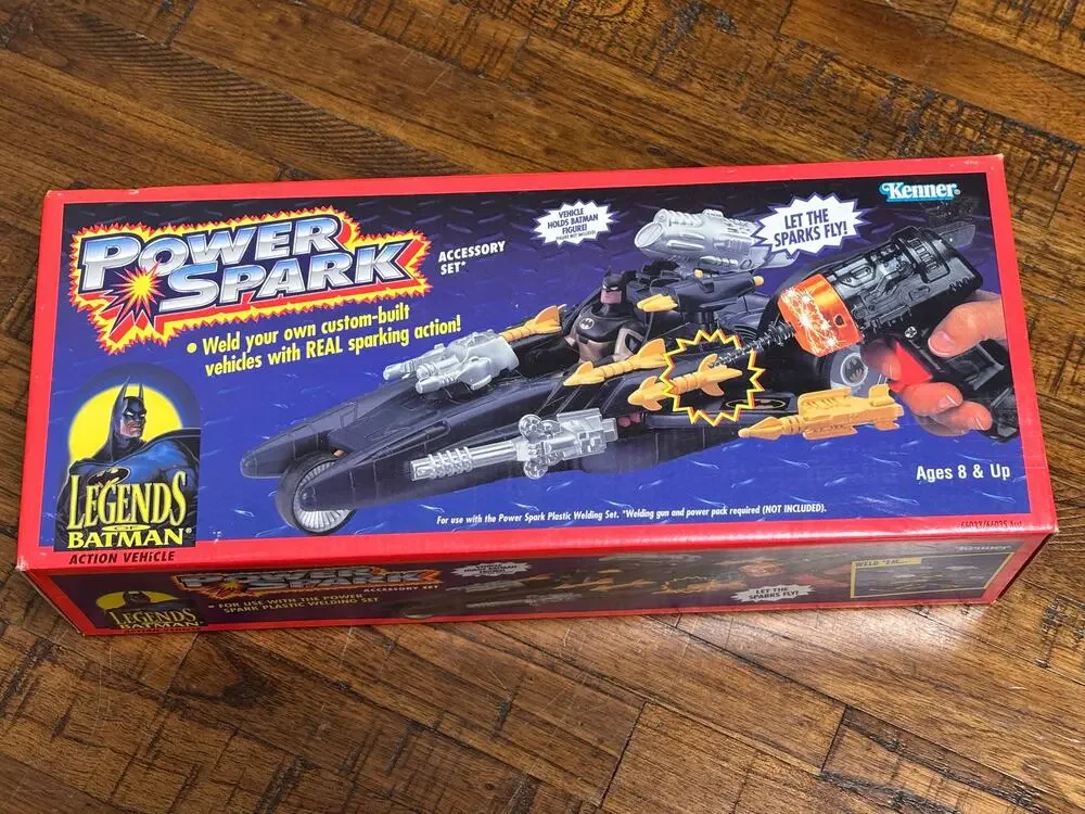 Kenner Power Spark Legends of Batman Action Vehicle Accessory Set 1995